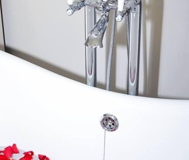 بنسيون Sensor Il Elle