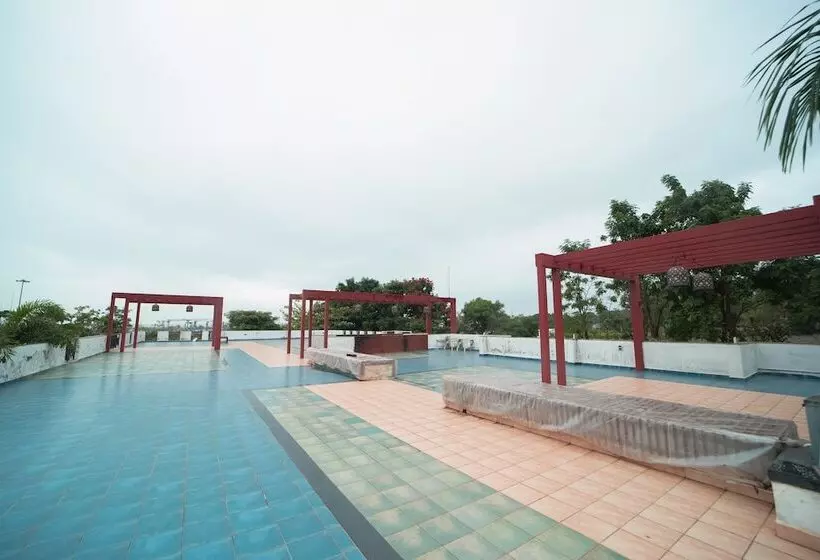 The Ocean Pearl Resort And Spa