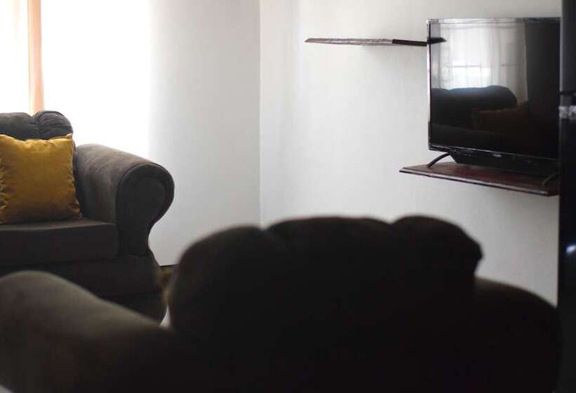 پانسیون 256 Jamaica