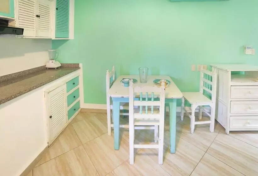 Alma y Mar Hotel & Suites