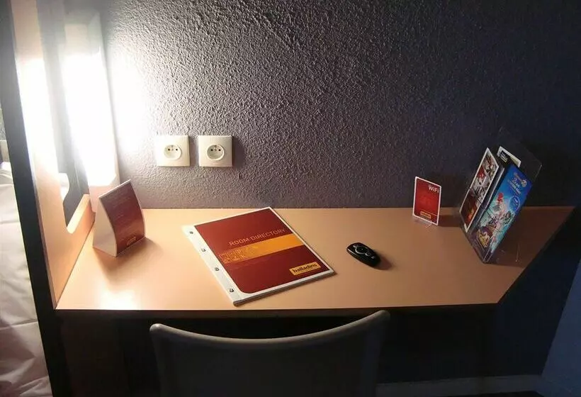 Отель Et Résidence Esbly