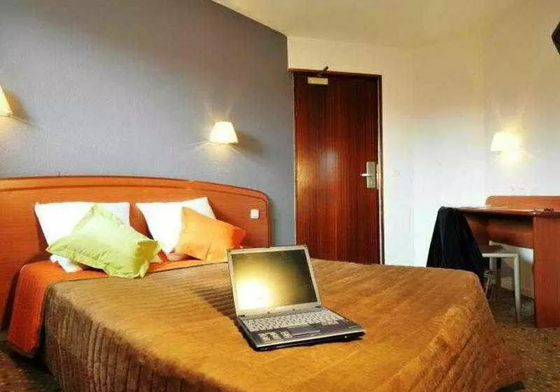 Отель Et Résidence Esbly