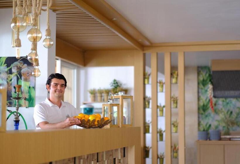 هتل Bora Bora Butik