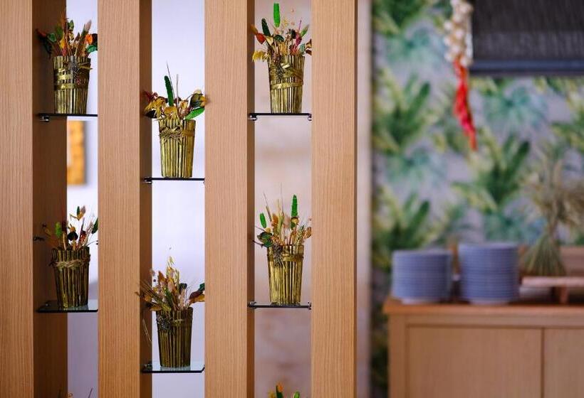 هتل Bora Bora Butik