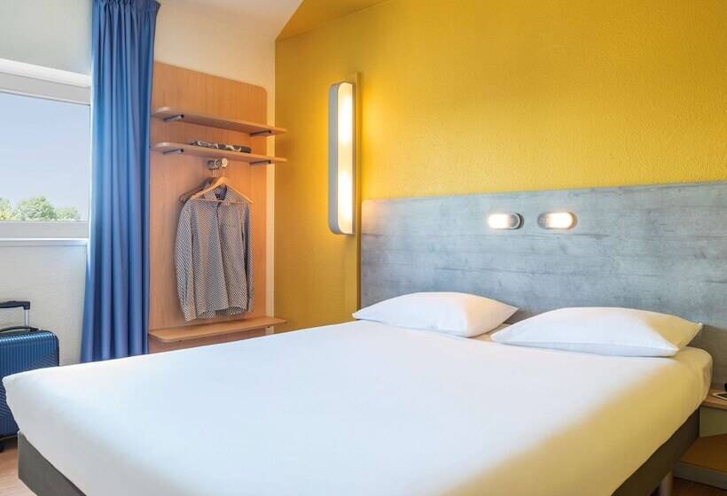 酒店 Ibis Budget Grigny Centre