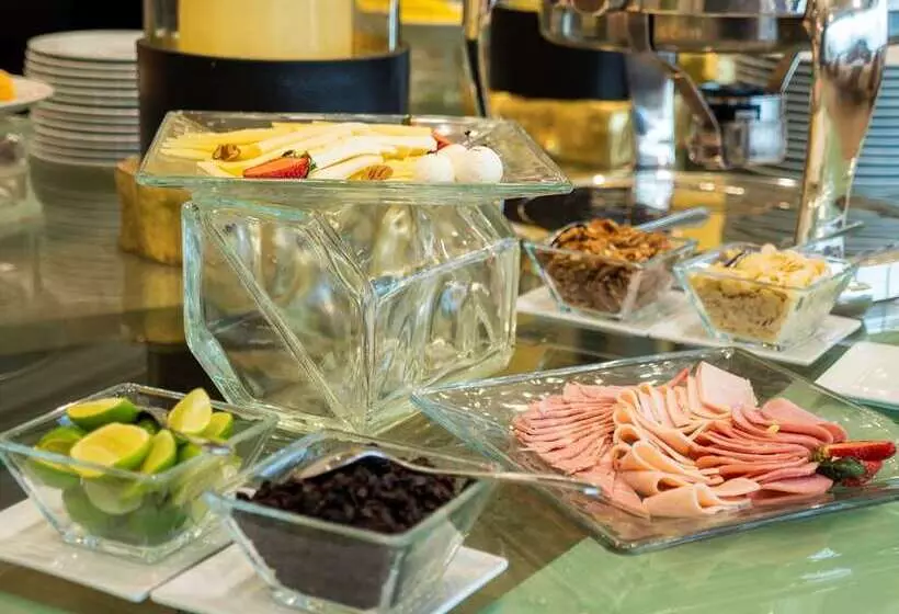 ホテル Ms Milenium Monterrey Curio Collection By Hilton