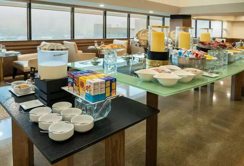 ホテル Ms Milenium Monterrey Curio Collection By Hilton