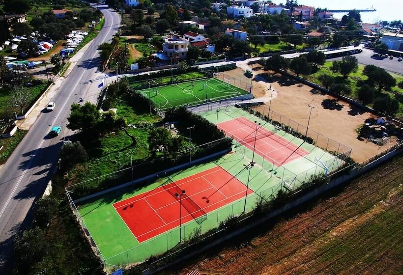 בית מלון כפרי Negroponte Resort Eretria