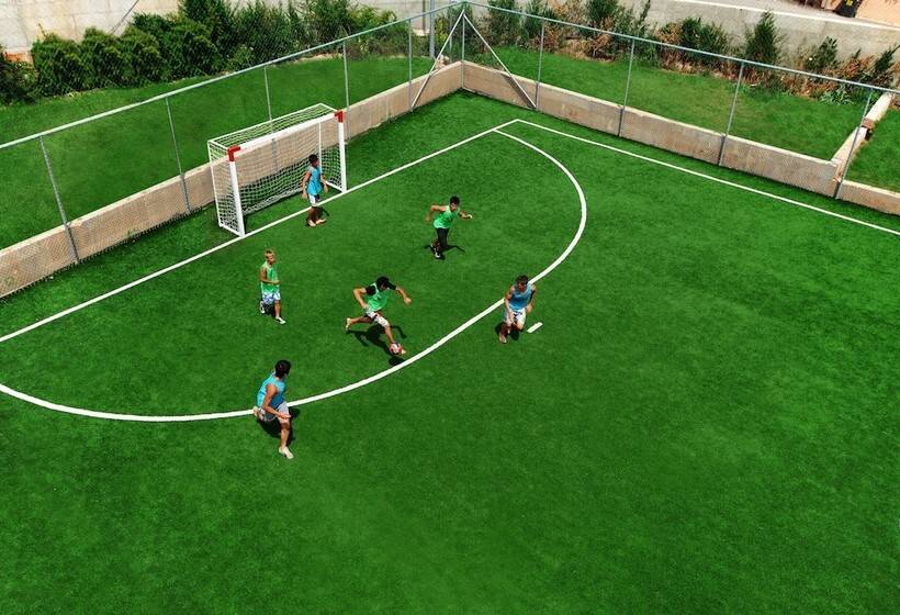 בית מלון כפרי Negroponte Resort Eretria