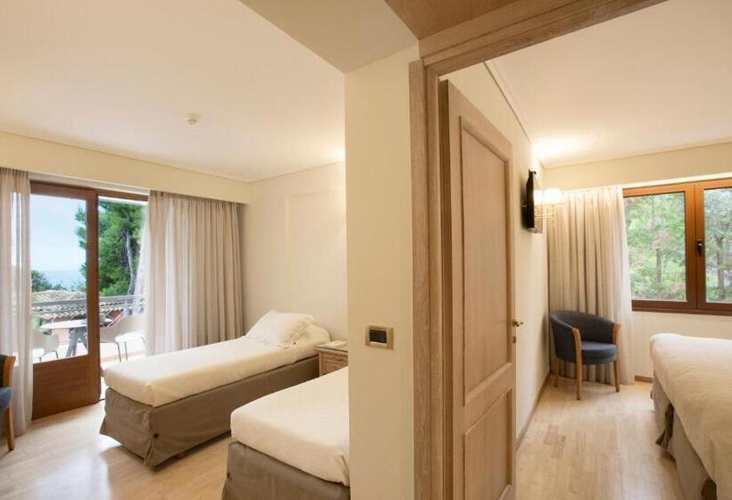 בית מלון כפרי Negroponte Resort Eretria