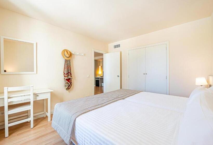 Отель Rosella affiliated by Intelier