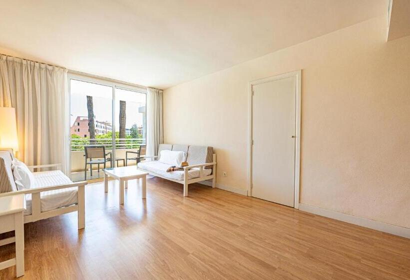 Отель Rosella affiliated by Intelier