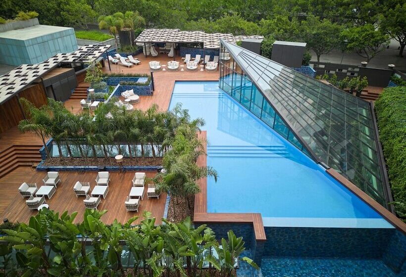 Отель Sofitel Barcelona Skipper