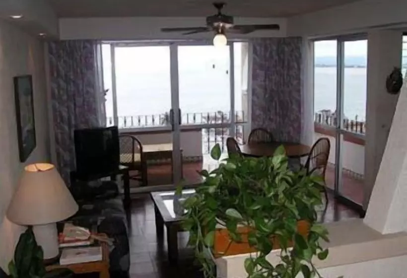 Отель Suites La Siesta