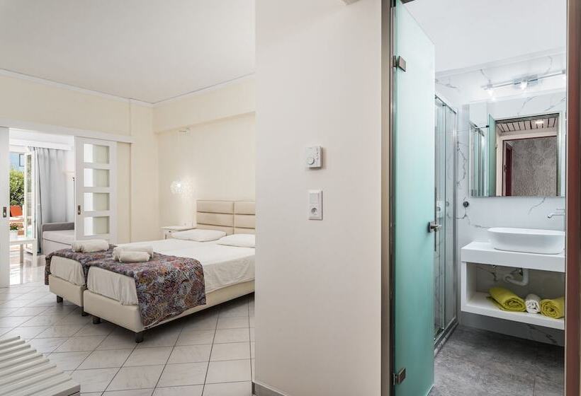 Hydrele Beach Hotel & Village