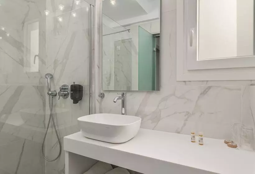 Hydrele Beach Hotel & Village