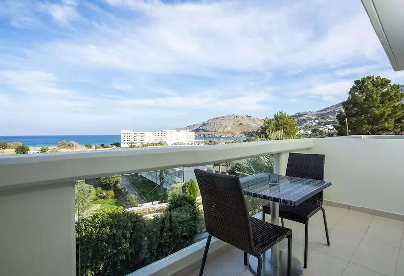 Lindos White Hotel & Suites