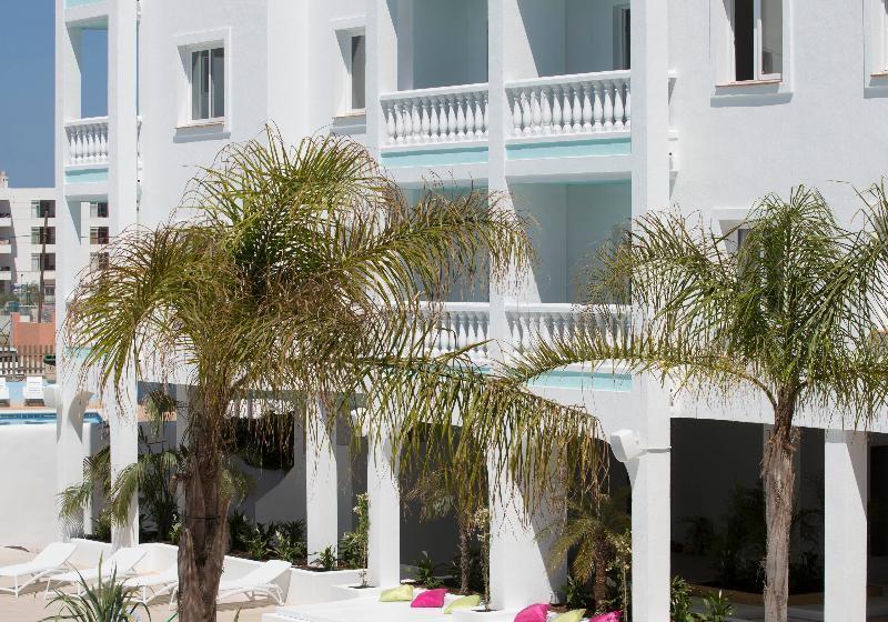 Beach Star Ibiza - Adults Only