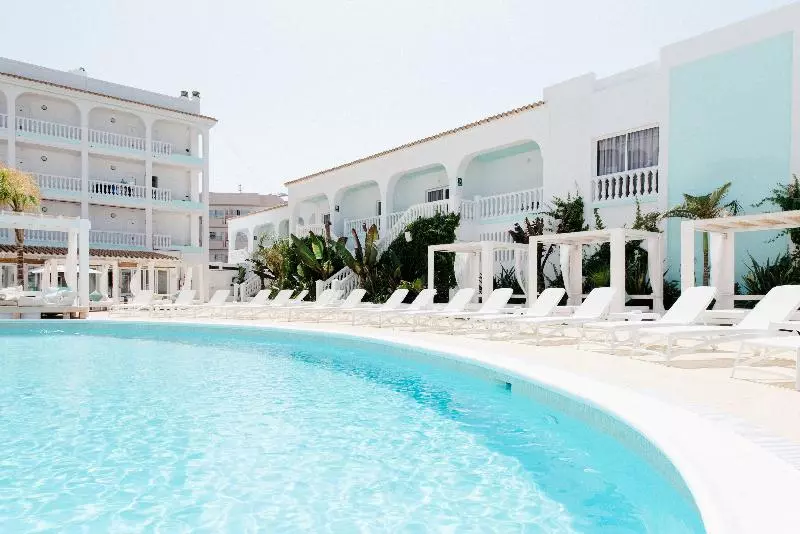 Beach Star Ibiza - Adults Only