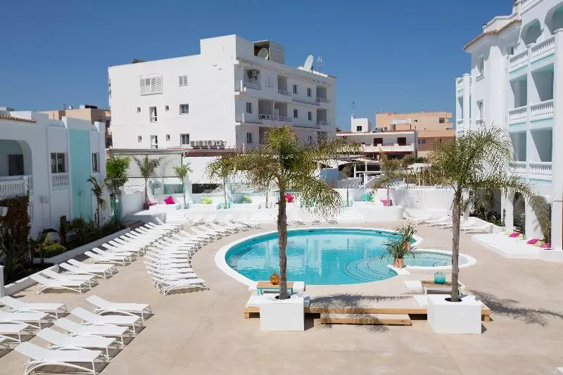 Beach Star Ibiza - Adults Only
