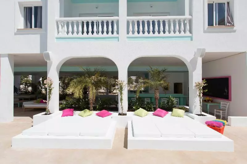 Beach Star Ibiza - Adults Only