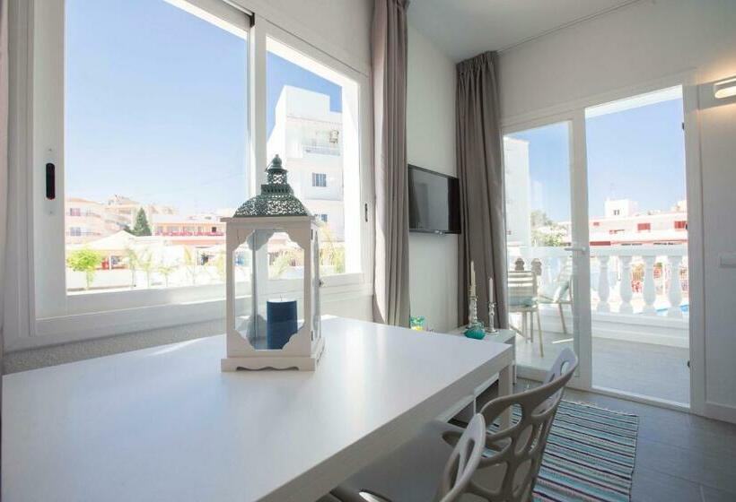 Beach Star Ibiza - Adults Only