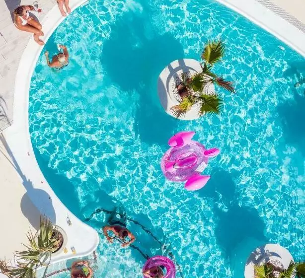 Beach Star Ibiza - Adults Only