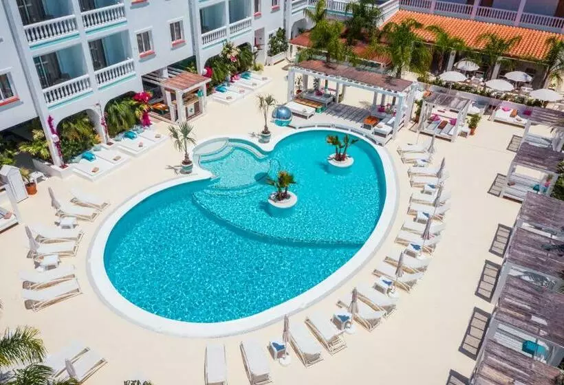 Beach Star Ibiza - Adults Only