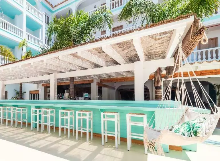 Beach Star Ibiza - Adults Only