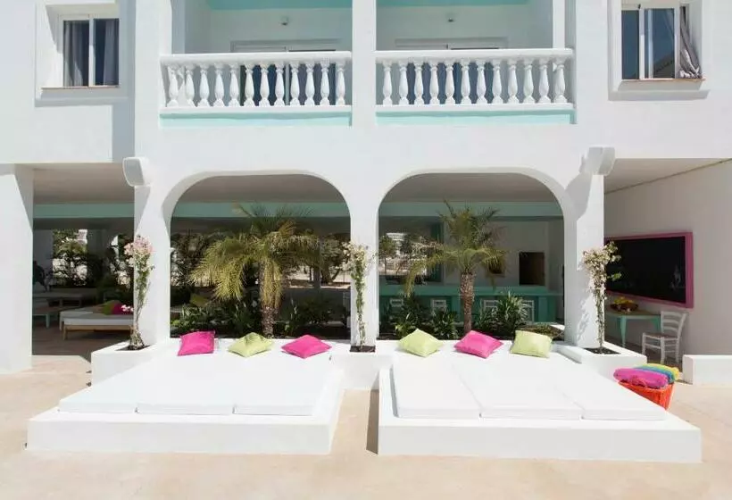 Beach Star Ibiza - Adults Only