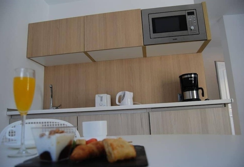 Broncemar Beach Suites