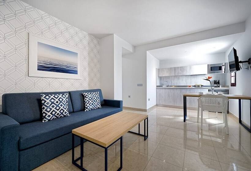 Broncemar Beach Suites