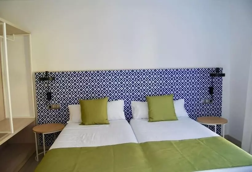 Broncemar Beach Suites