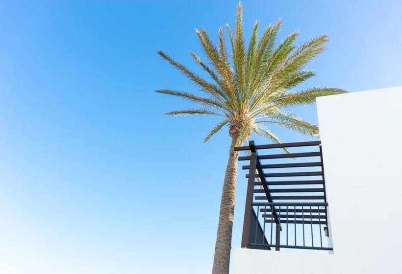 Broncemar Beach Suites