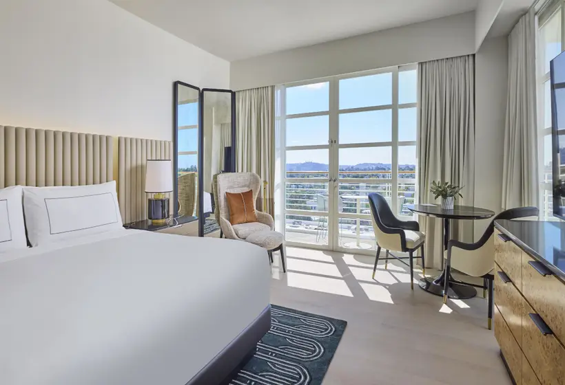 Cameo Beverly Hills, Lxr Hotels & Resorts