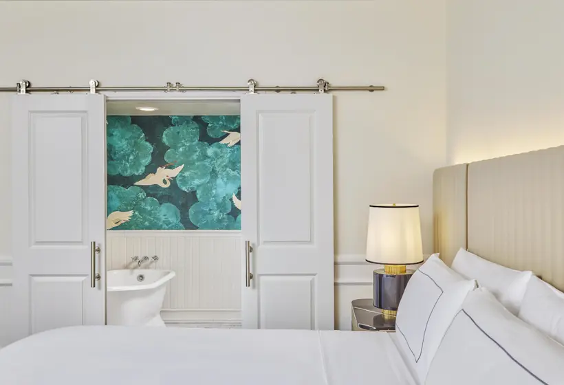 Cameo Beverly Hills, Lxr Hotels & Resorts
