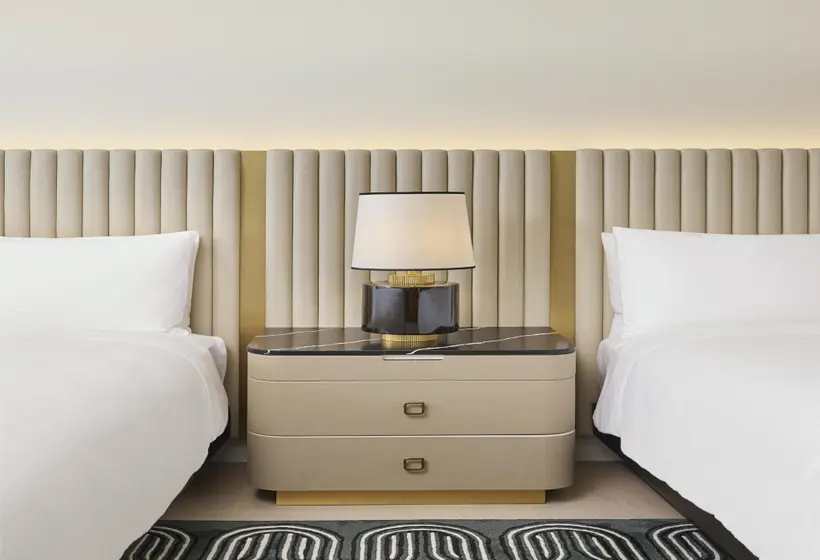 Cameo Beverly Hills, Lxr Hotels & Resorts