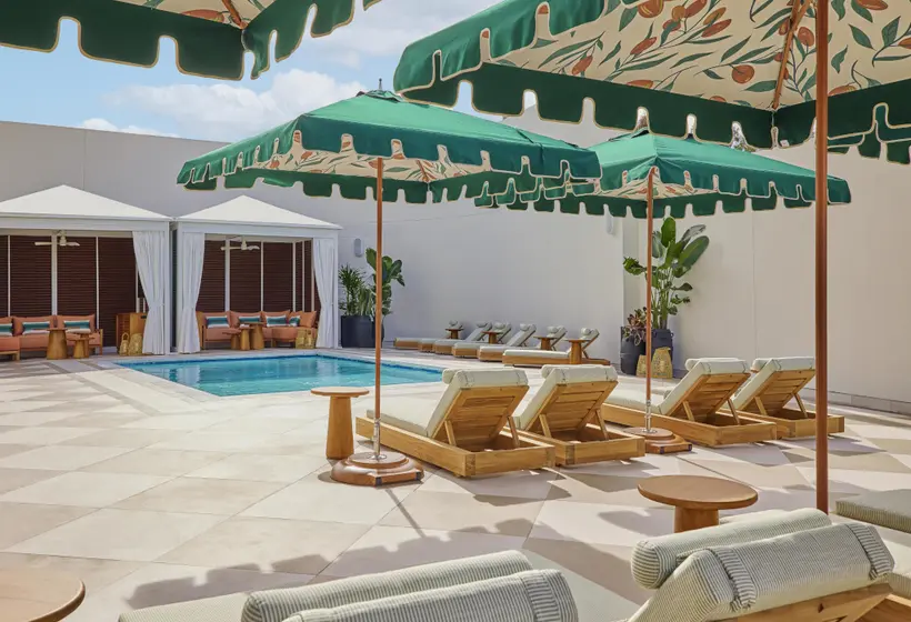 Cameo Beverly Hills, Lxr Hotels & Resorts