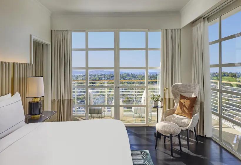 Cameo Beverly Hills, Lxr Hotels & Resorts