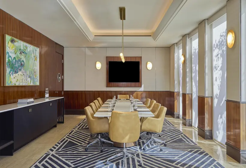 Cameo Beverly Hills, Lxr Hotels & Resorts