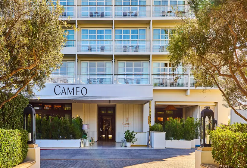 Cameo Beverly Hills, Lxr Hotels & Resorts