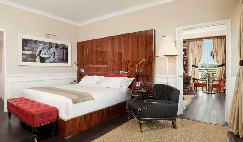 هتل Cameo Beverly Hills