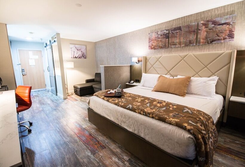 هتل Empeiria High Sierra