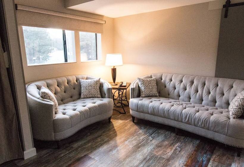 هتل Empeiria High Sierra