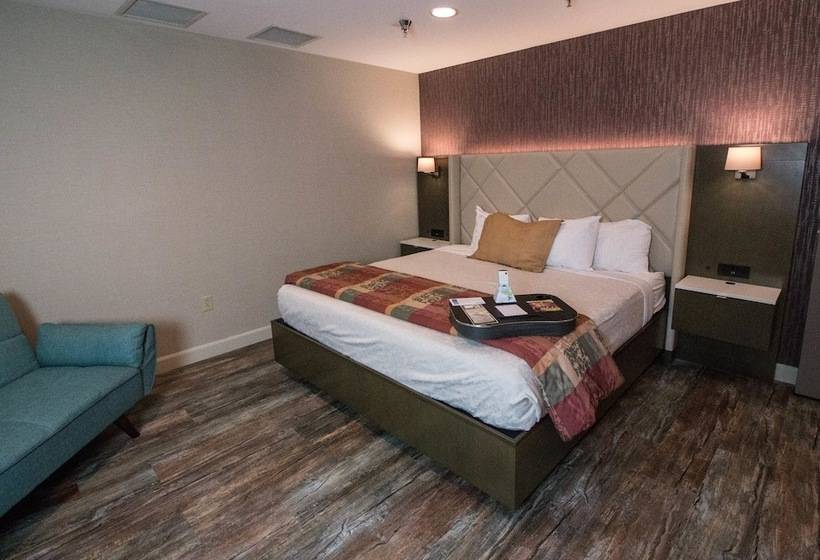 هتل Empeiria High Sierra