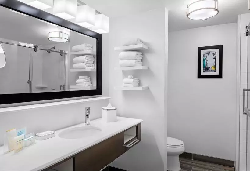 هتل Hampton Inn & Suites Los Angeles/hollywood