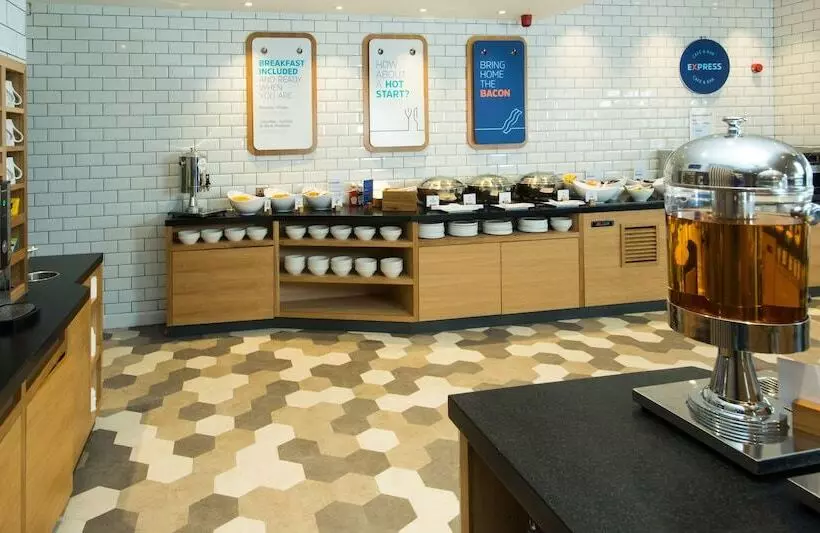 호텔 Holiday Inn Express Bristol City Centre, An Ihg