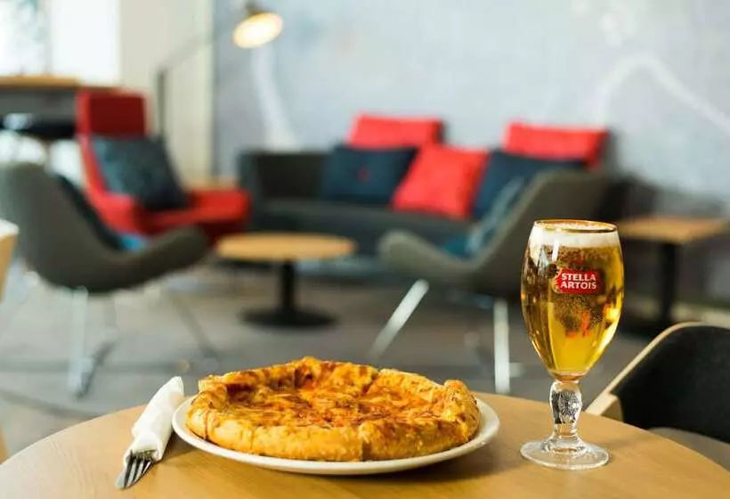 호텔 Holiday Inn Express Bristol City Centre, An Ihg