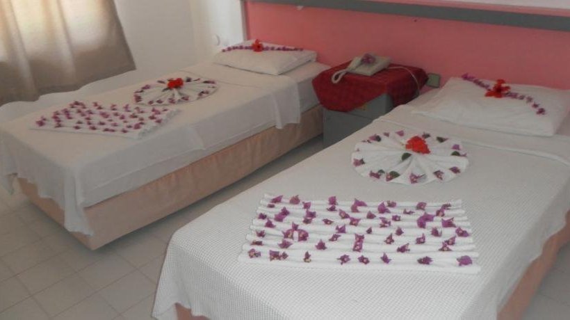 Отель Kaan Apartments