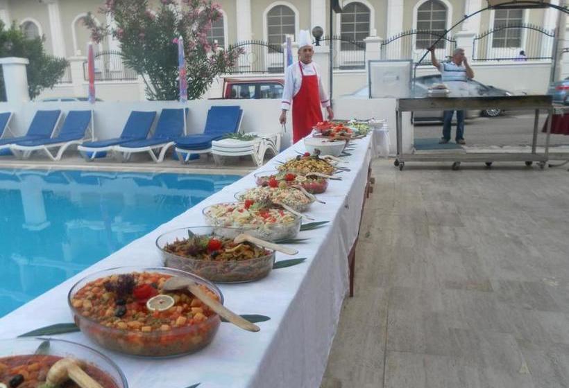 Отель Kaan Apartments